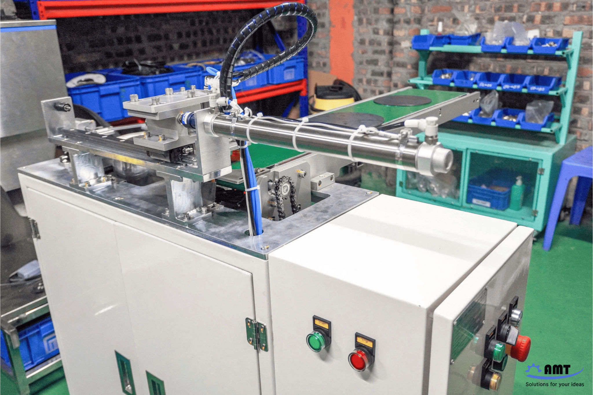 Máy nhúng dầu hoàn thiện tại xưởng chế tạo máy của AMT VINA.